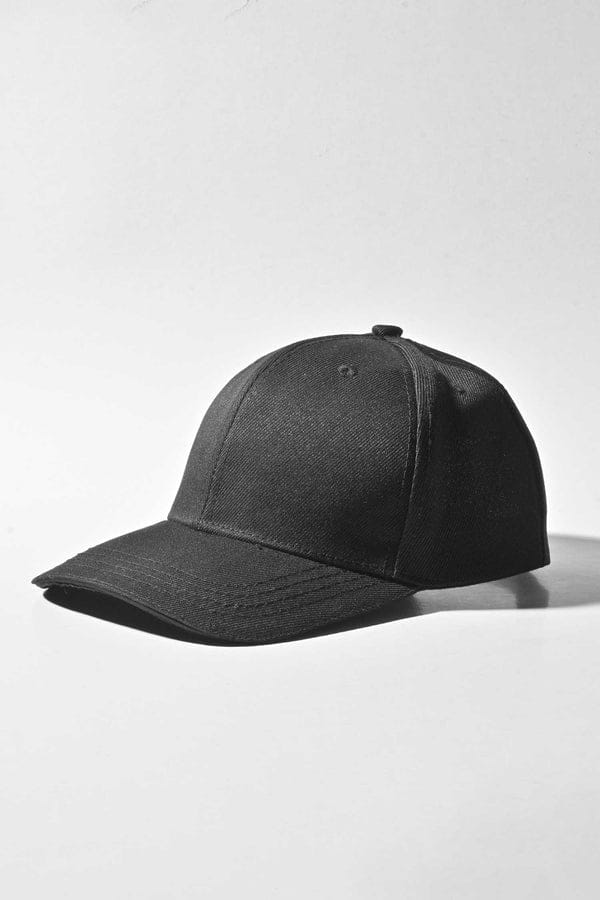 Basic Black Cap